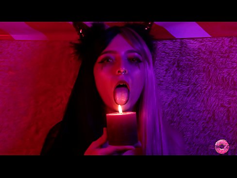 ❤️ Хүсэл тэмүүлэлтэй Blowjob нь Тачаангуй Succubus нь ам дүүрэн Секс видео манайд ﹏
